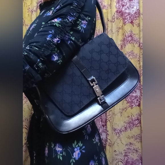 Gucci Handbags - Vintage Gucci Purse